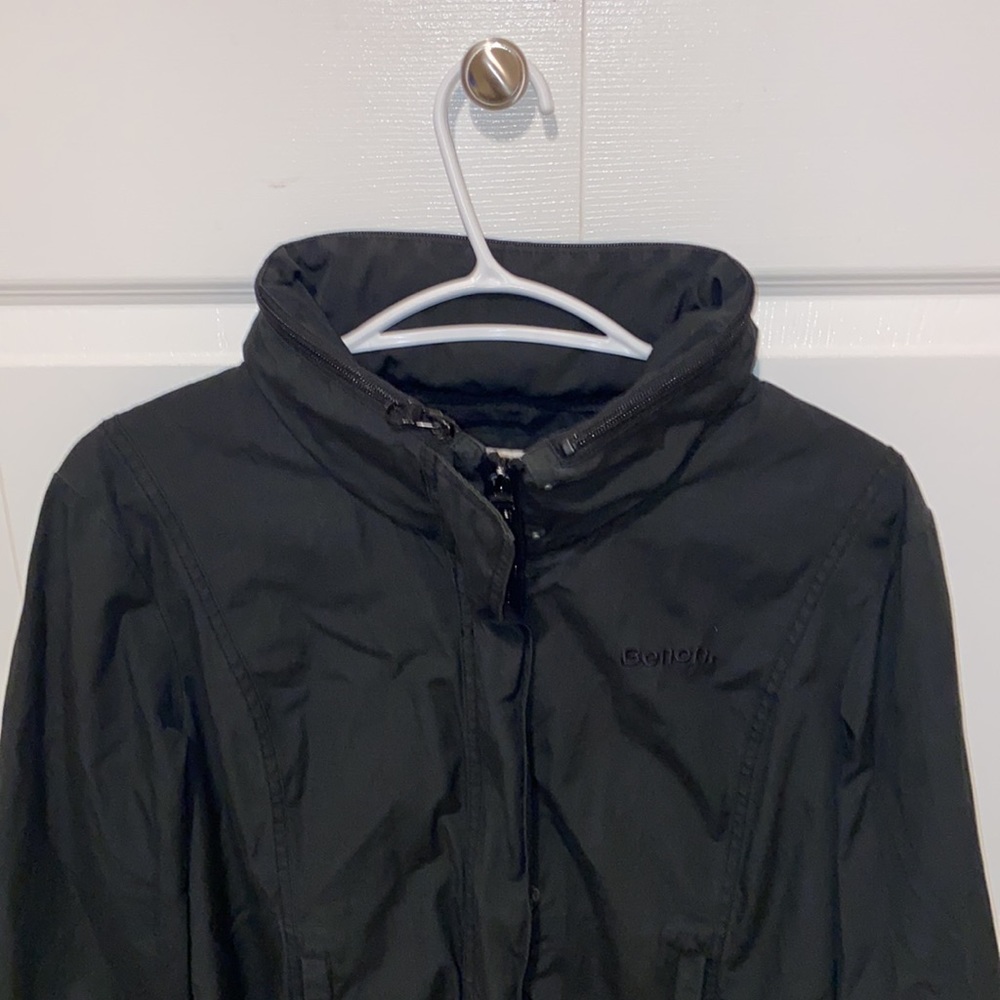 Black Fall Bench Jacket - Picture 5 of 5